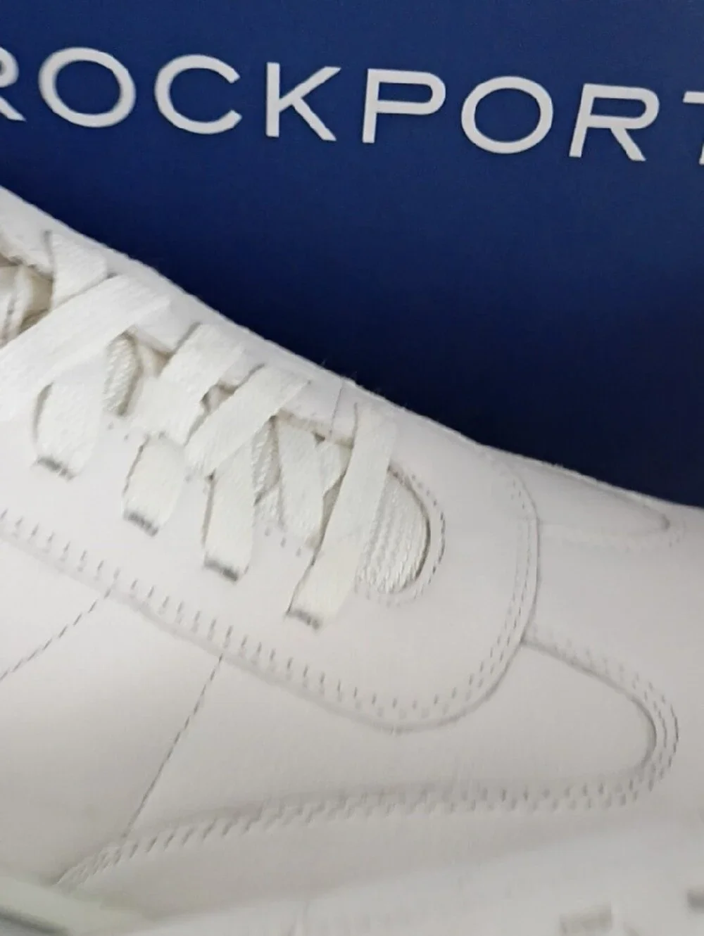 Rockport Men’s White Leather Lace-Up Sneakers